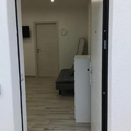 Mazzella 3* ايسكيا