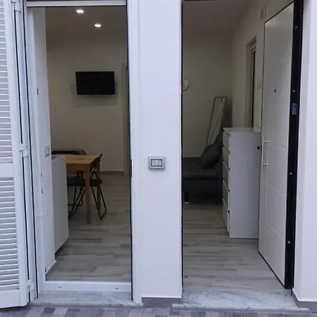 Mazzella 3* ايسكيا