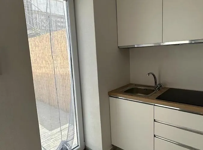 Mazzella Bed and Breakfast 3*