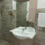 فندق مبيت وإفطار Mazzella ايسكيا